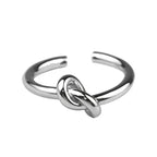 Anillo ajustable con nudo 