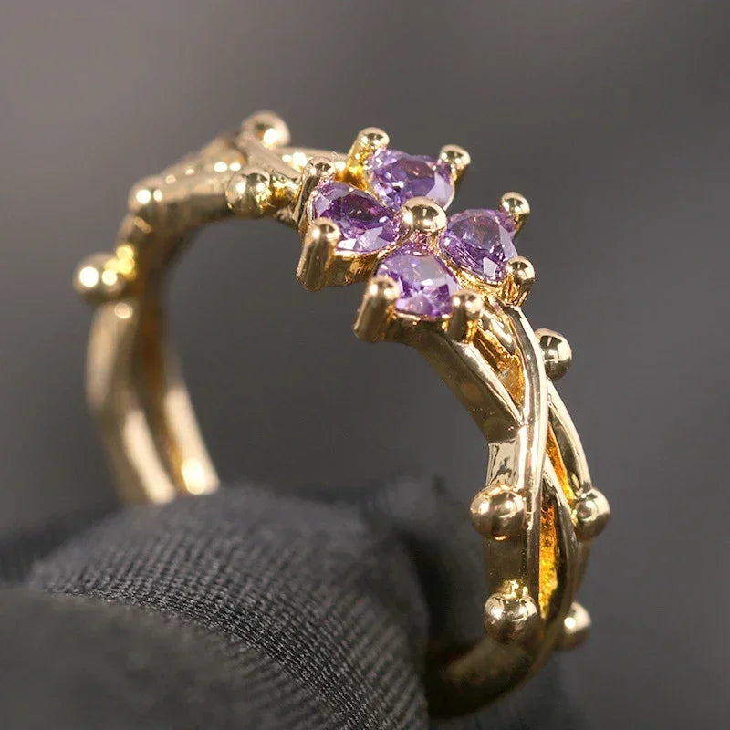 Fine Flower Zircon Ring Band