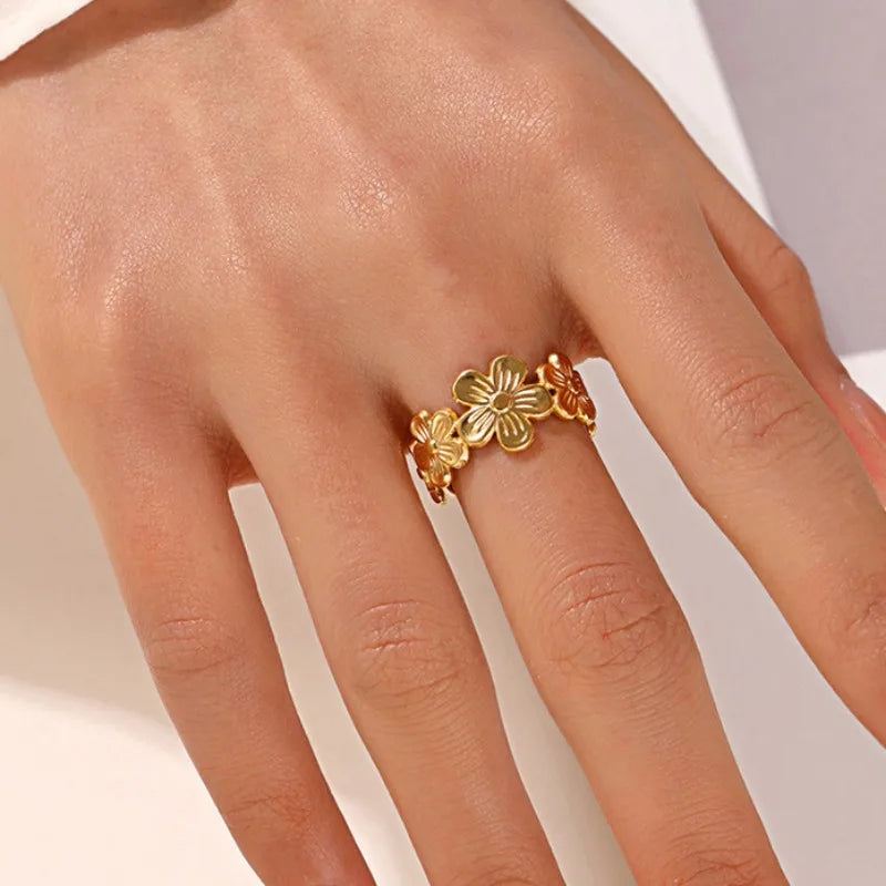 Golden Flower Band Ring