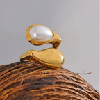 White Pearl Water Drop Ring Band gold