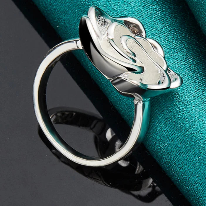 Anillo de Flor Grande Plateado