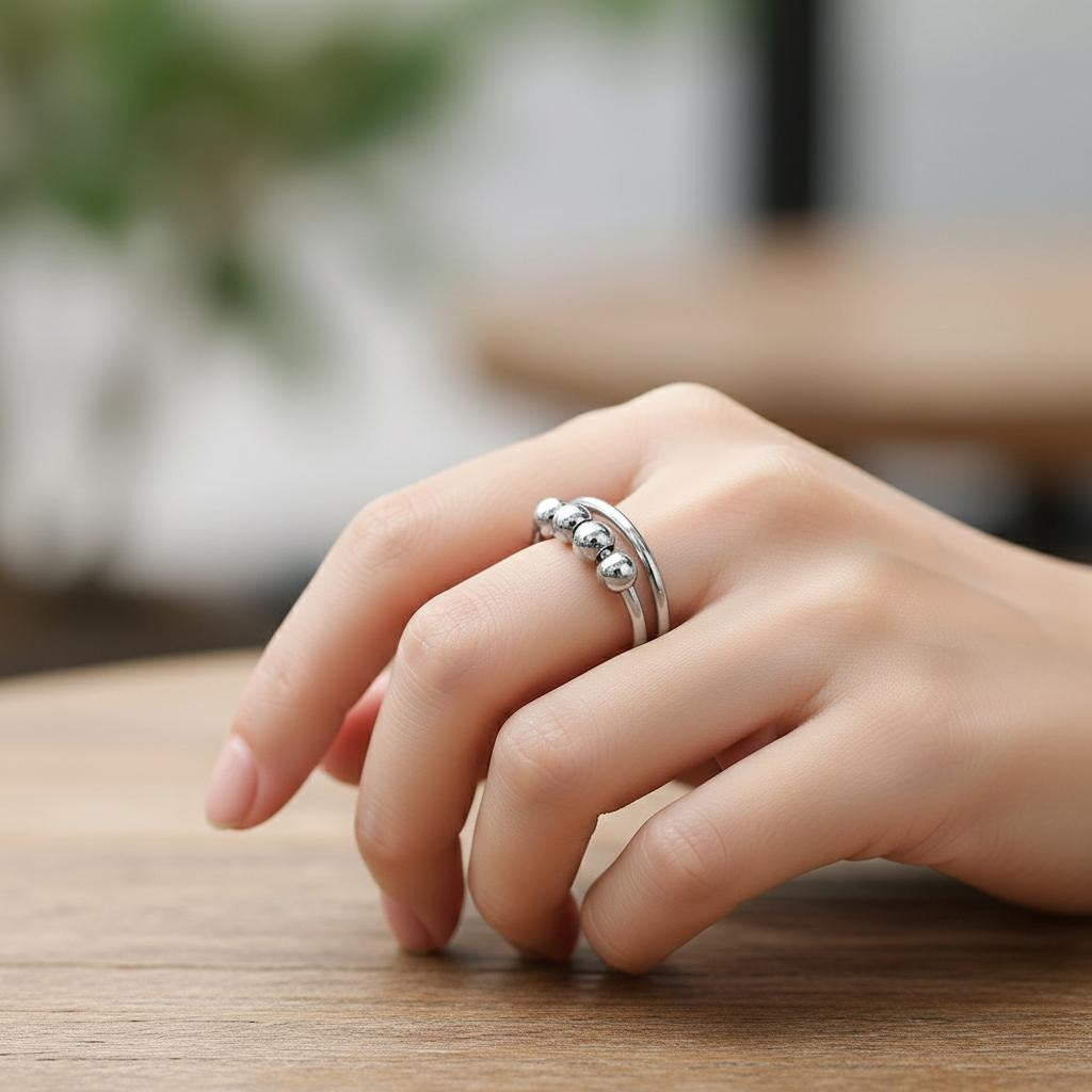 Anti-Stress Ring with Spinning Pearls 