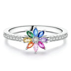 Anillo arcoíris flor 