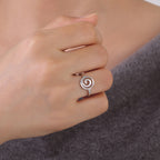 Anillo de diseño en espiral para mujer 