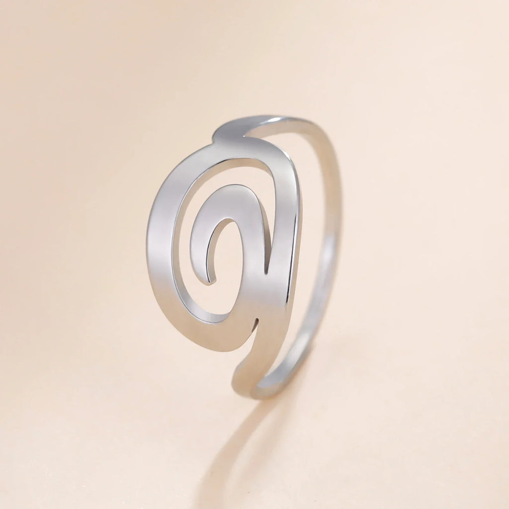 Bague au design spirale pour femme argent