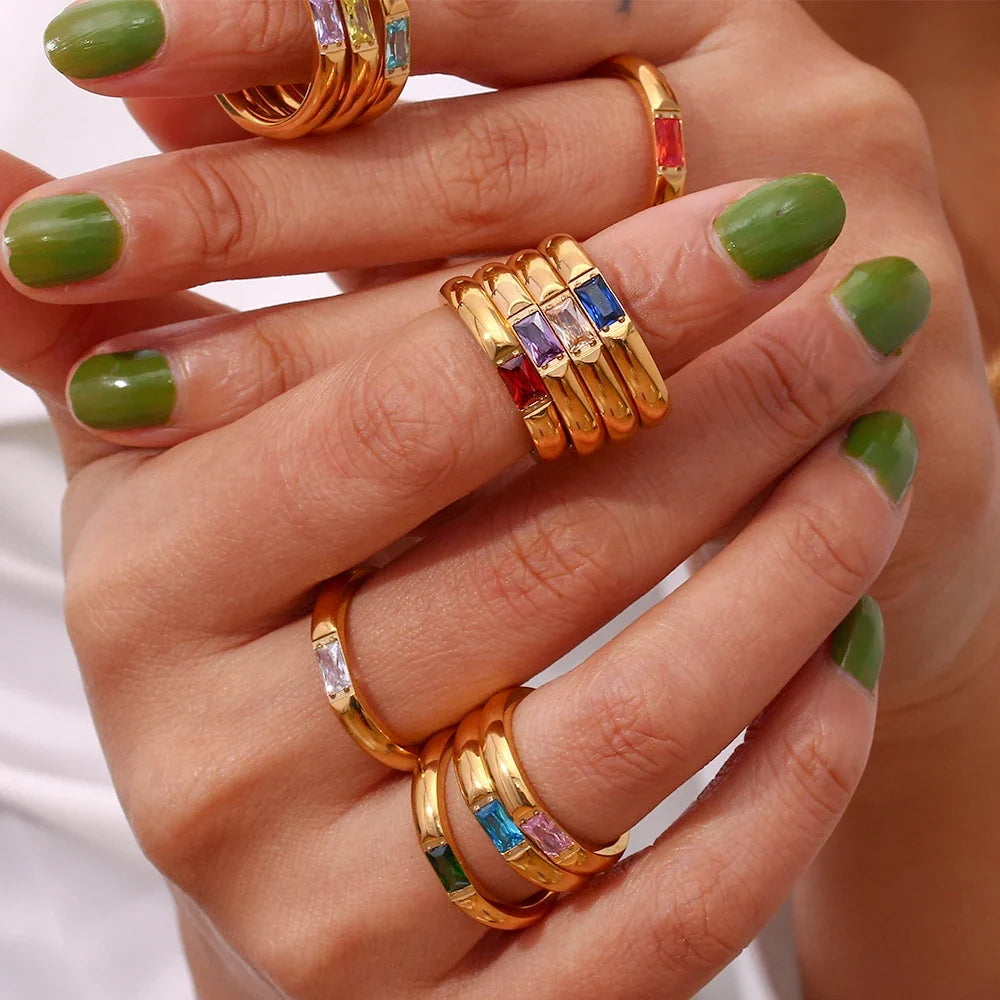 Bague avec pierre de naissance sertie pour femme