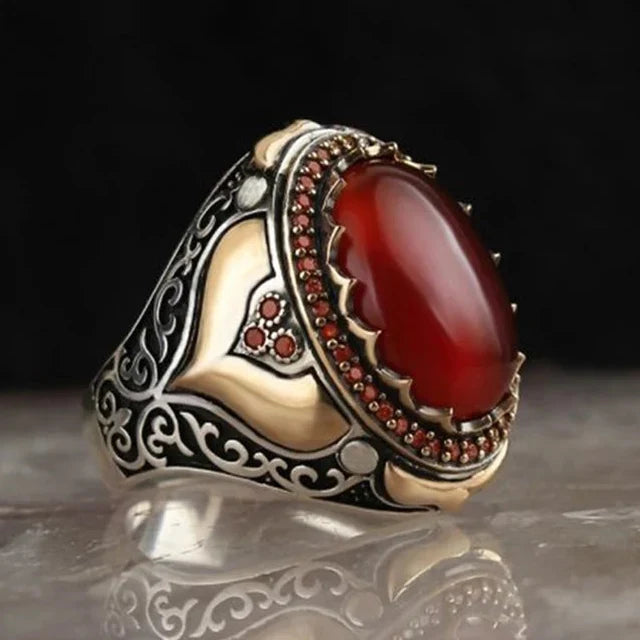 Anillo dorado de estilo oriental / árabe con piedra ovalada 
