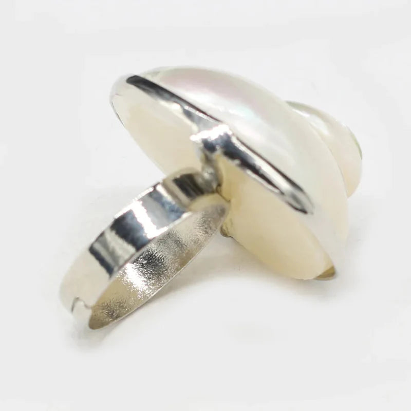 Bague en Nacre de Coquillages