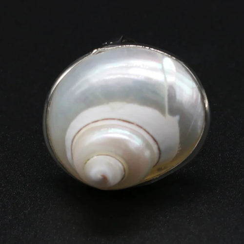 Bague en Nacre de Coquillages