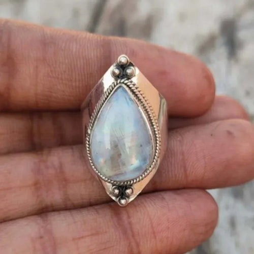 Bague Ethnique avec Pierre de Lune