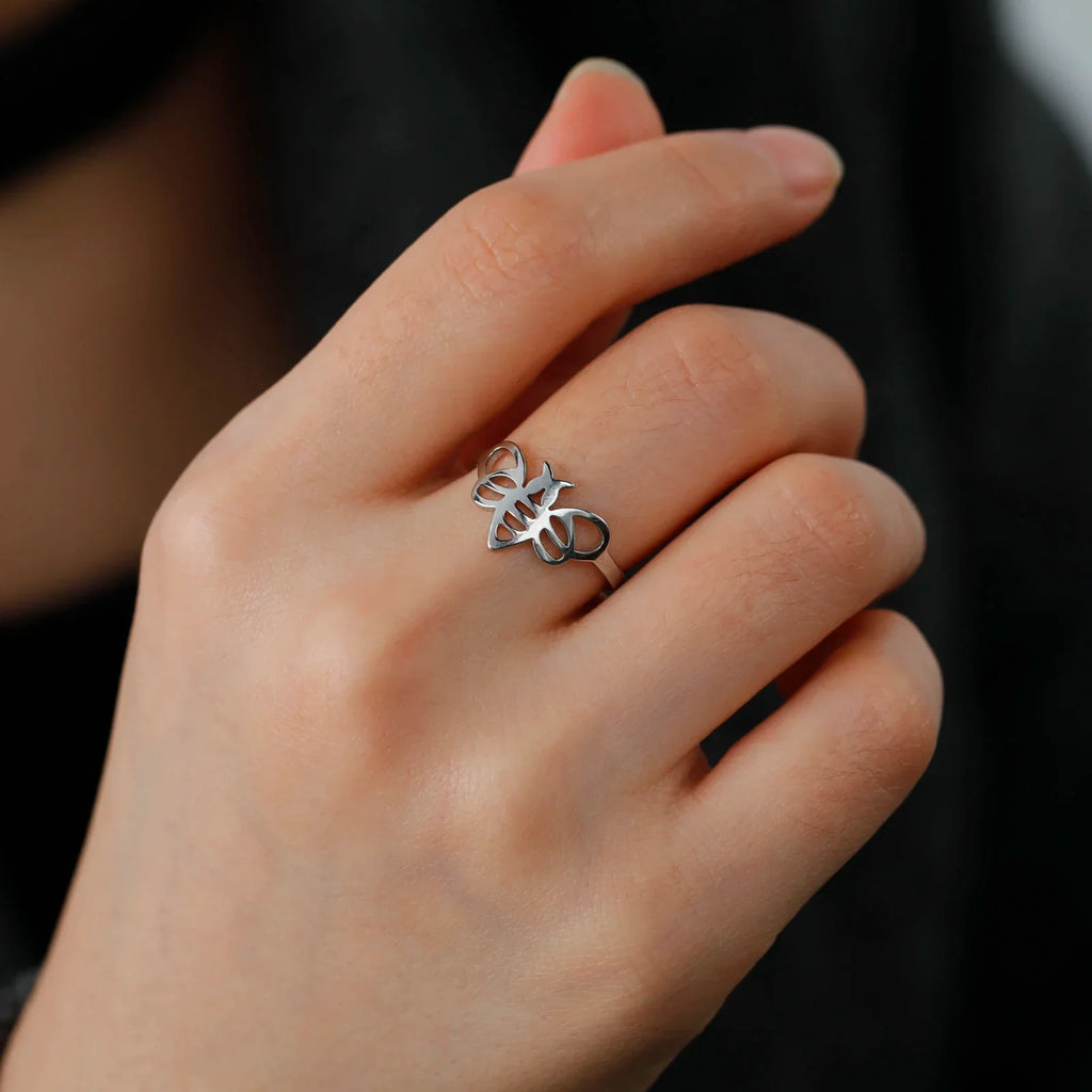 Anillo de abeja para mujer