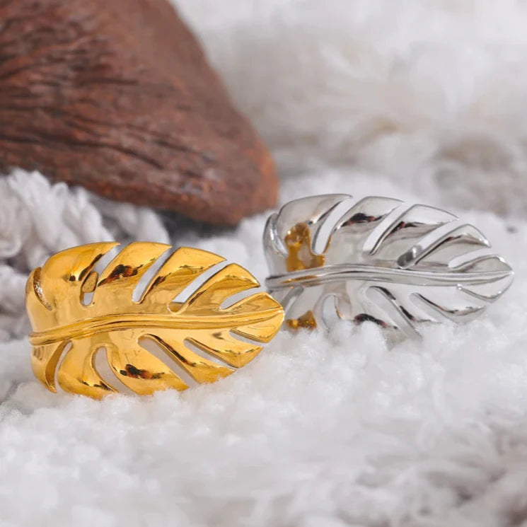 Palm Leaf Gold Ring