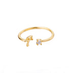 Anillo fino para mujer con inicial - letra 