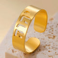 Anillo ancho con grabado en hebreo símbolo judío 