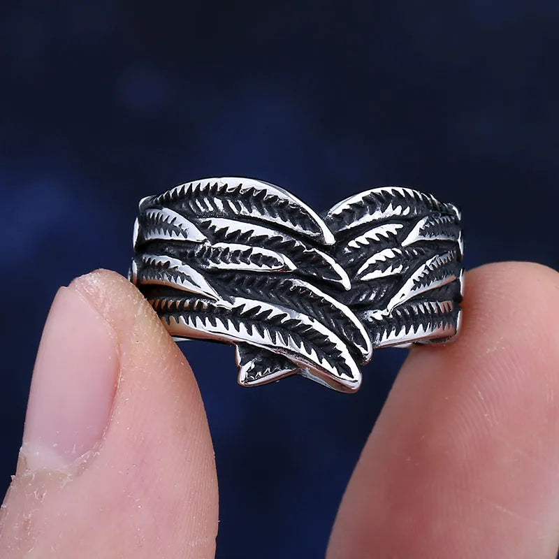 Aged feather motif ring
