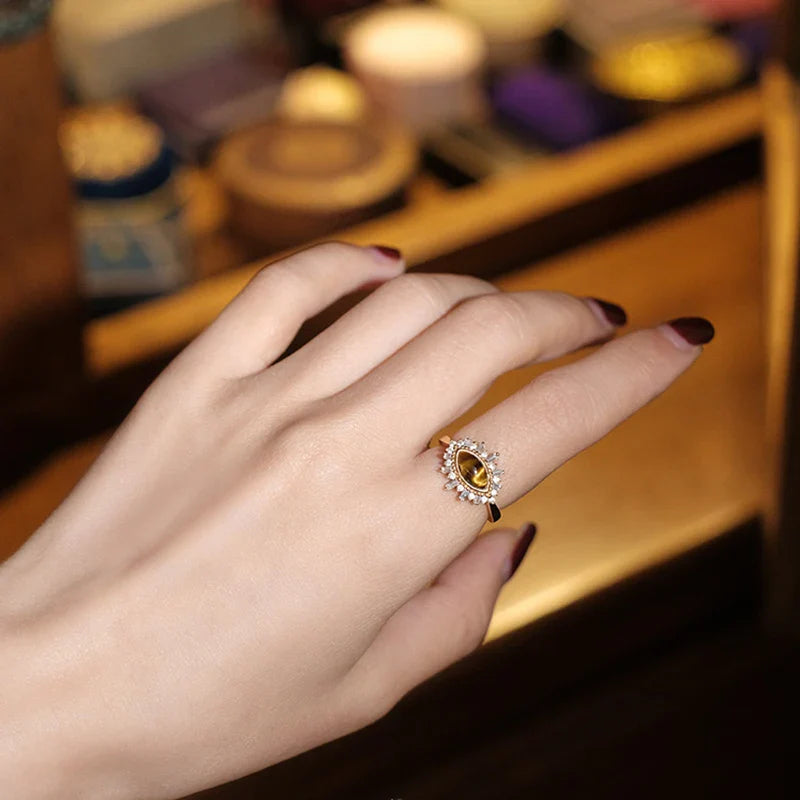Anillo de Oro Ojo de Tigre para Mujer
