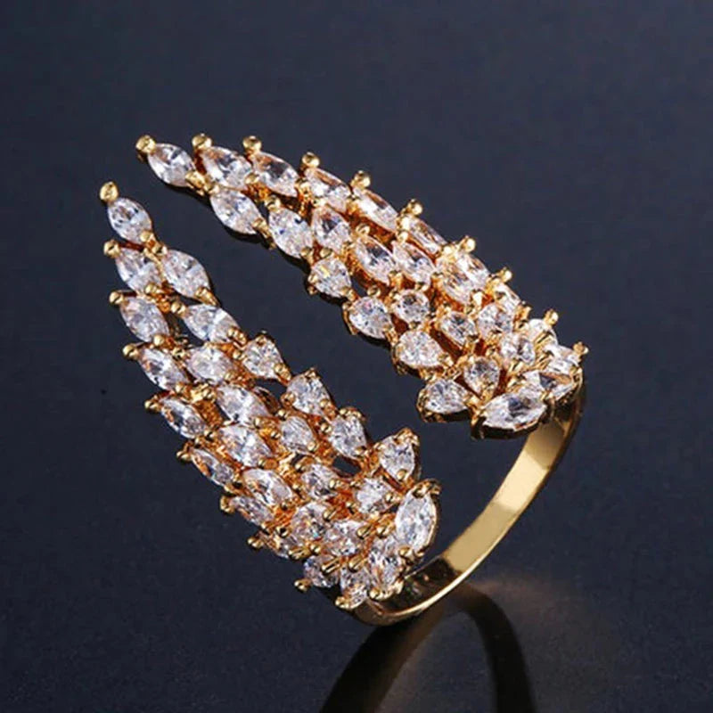 Feather Ring in Gold Zircon