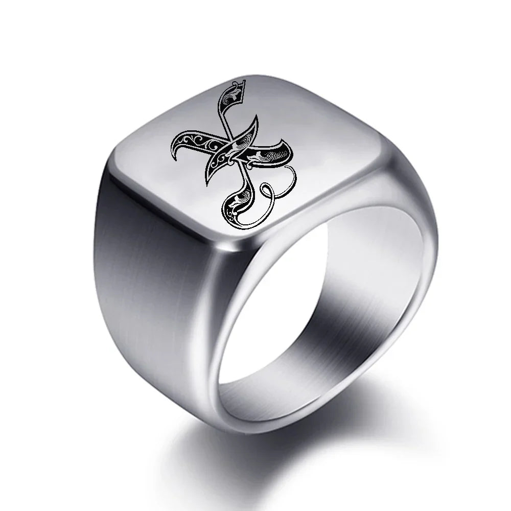 Silver-toned men's initial letter ring