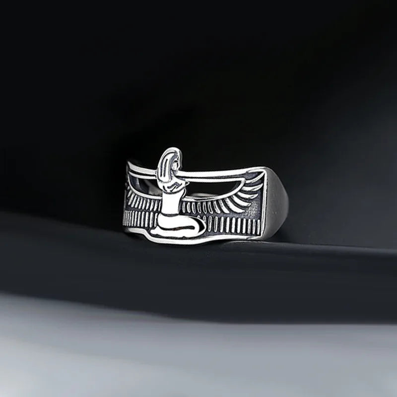 Ancient Style Cleopatra Queen of Egypt Ring