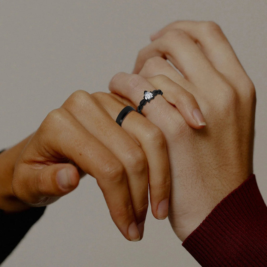 Couple Rings Heart Romantic Ring with Black Zircon