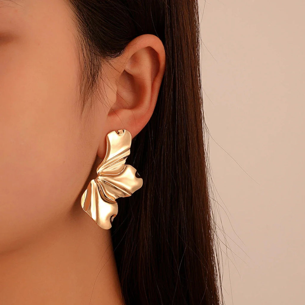Pendientes de Perno Media Flor oro