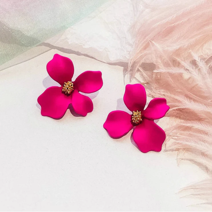 Pendientes de Clavo Flor Cuatro Pétalos rosa oscuro