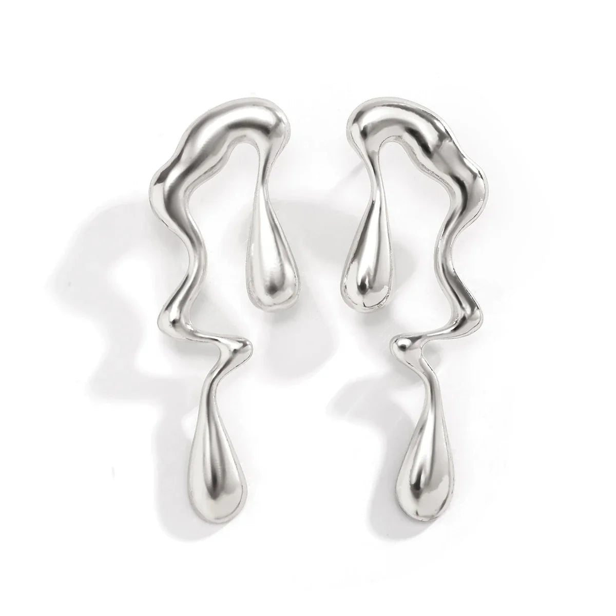 Pendientes de botón Gota de Agua Asimétrica plata