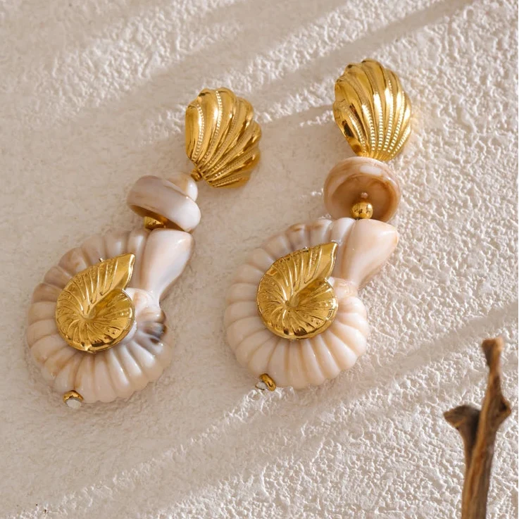Boucles d'oreilles coquillage vintage