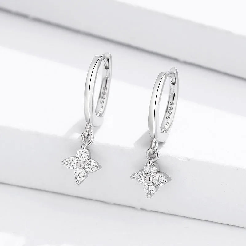 Pendientes de Aro Flor de Circonio plata