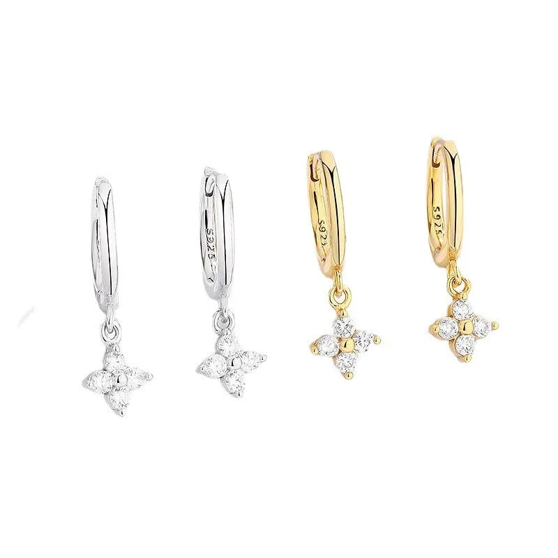 Pendientes de Aro Flor de Circonio oro
