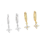 Pendientes de Aro Flor de Circonio oro
