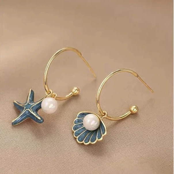 Pendientes esmaltados de concha y perla 