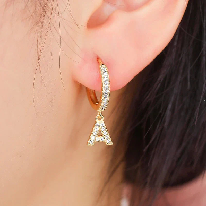 Pendientes inicial para mujer - letra 