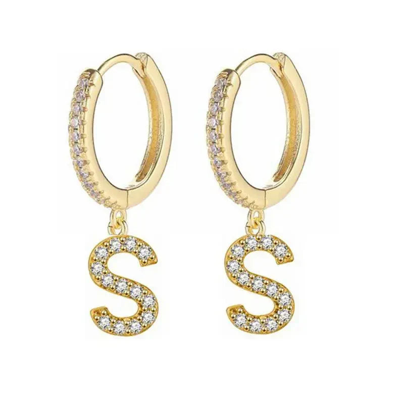 Boucles d'oreilles créoles avec initiale femme s