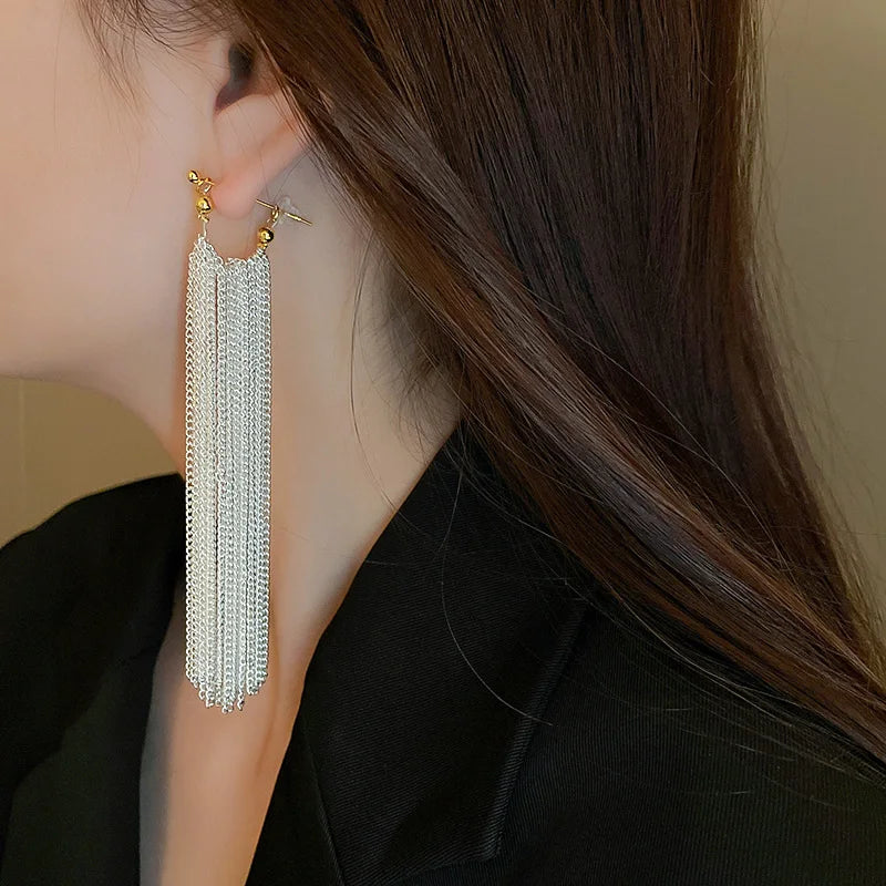Pendientes Colgantes de Cadenas Plateadas para Mujer