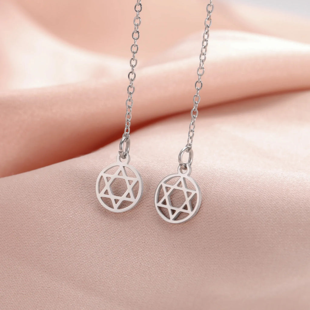 Boucles d'oreilles pendantes longues avec l'étoile de David symbole juif rond argent