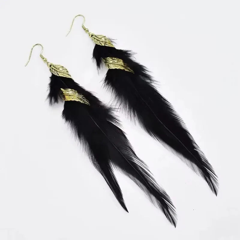 Stylish Feather Dangle Earrings 3