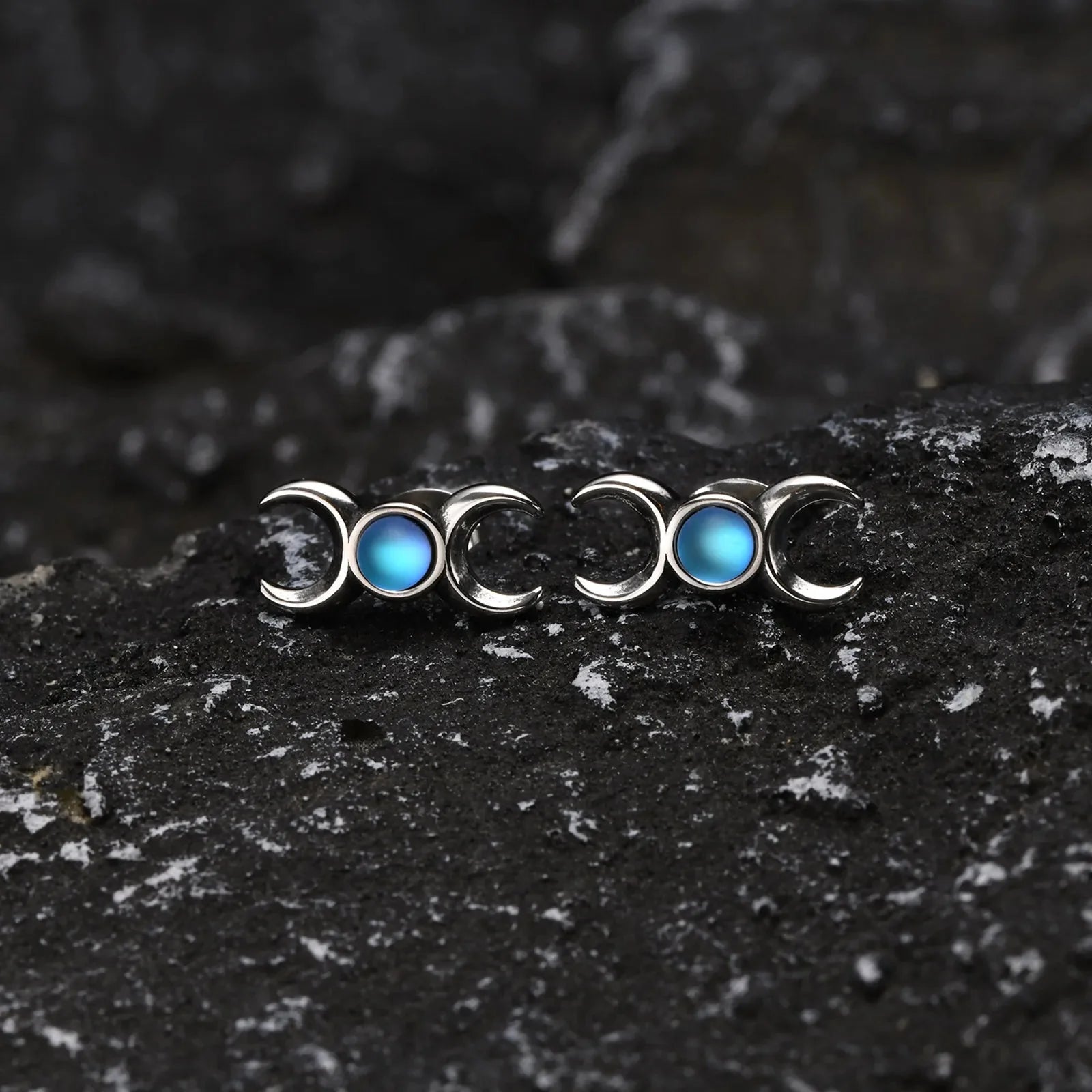 Boucles d'Oreilles Triple Lune Clous Sorcellerie Wiccan Femme
