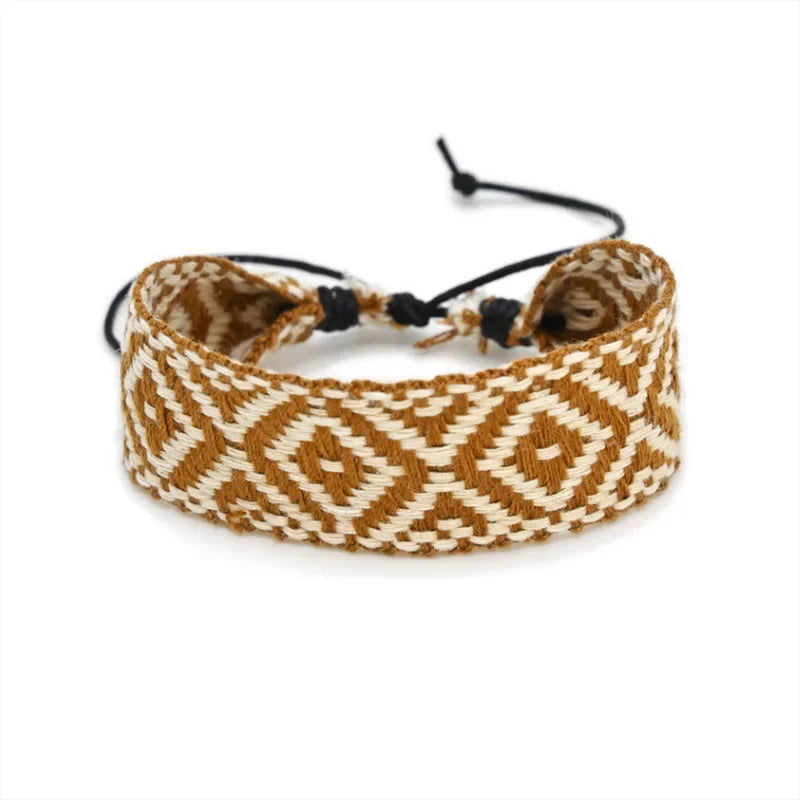 Bracelet Brésilien à Formes Géométriques Fait Main marron clair