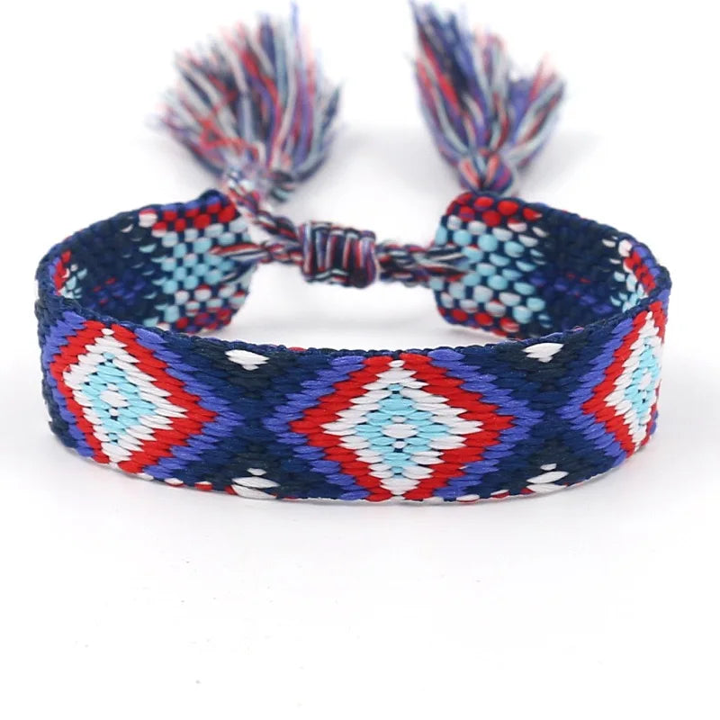 Wide Brazilian bracelet with geometric patterns