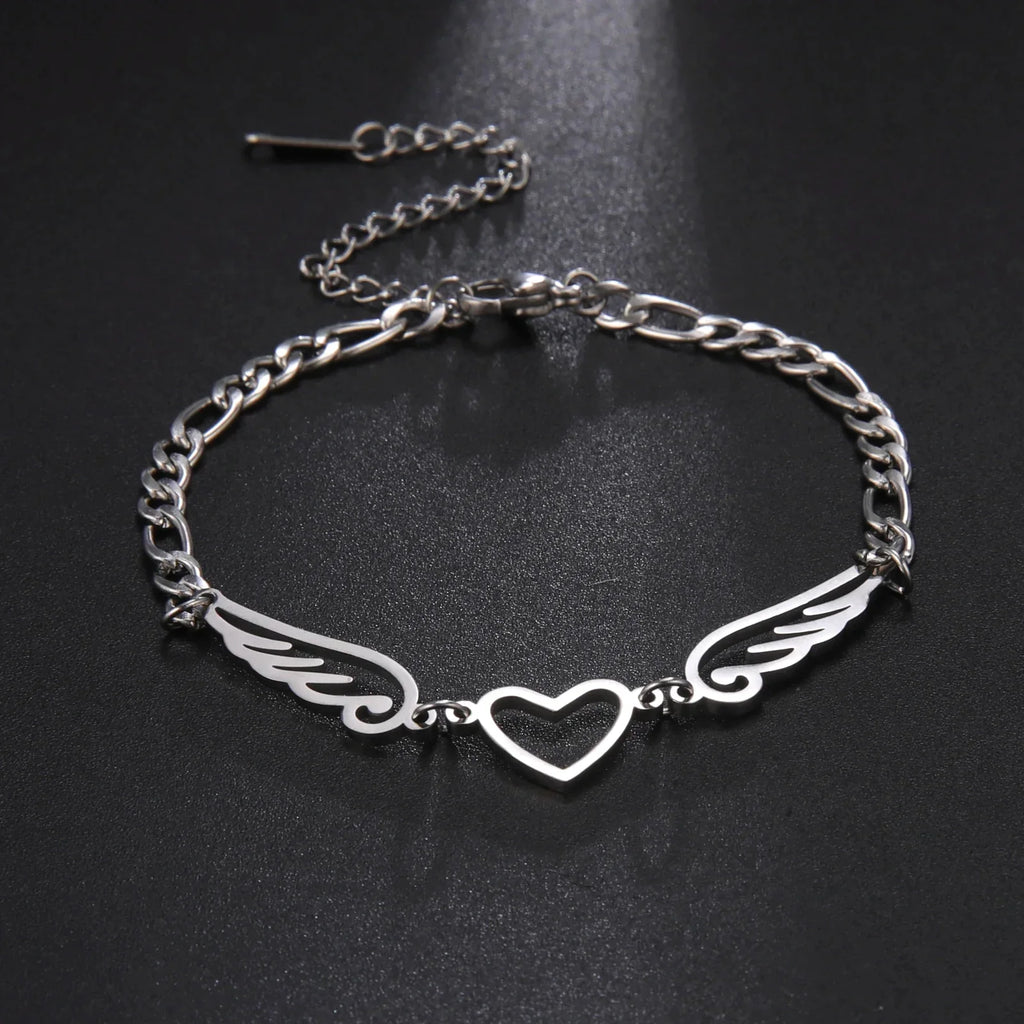 Heart and angel wings bracelet