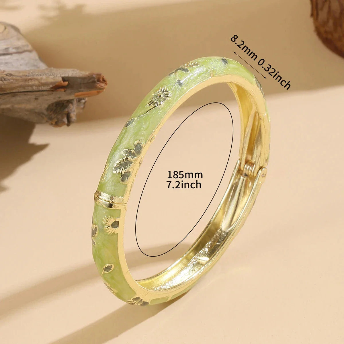 Colored Bracelet with Flowers