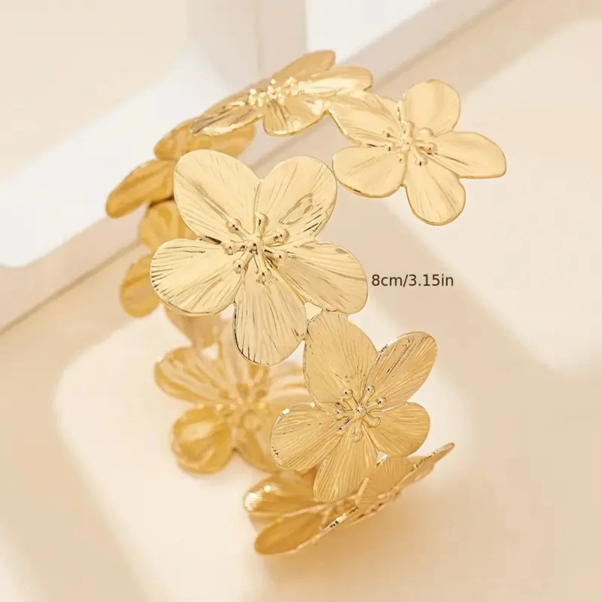 Bracelet de bras pour femme - chaîne de biceps pétales de fleur