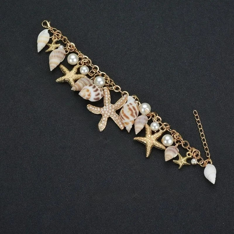 Elegant Bracelet with Gold Shells