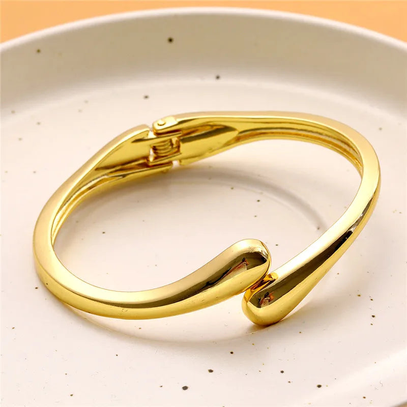 Fine Water Drop Chain Bracelet Gold