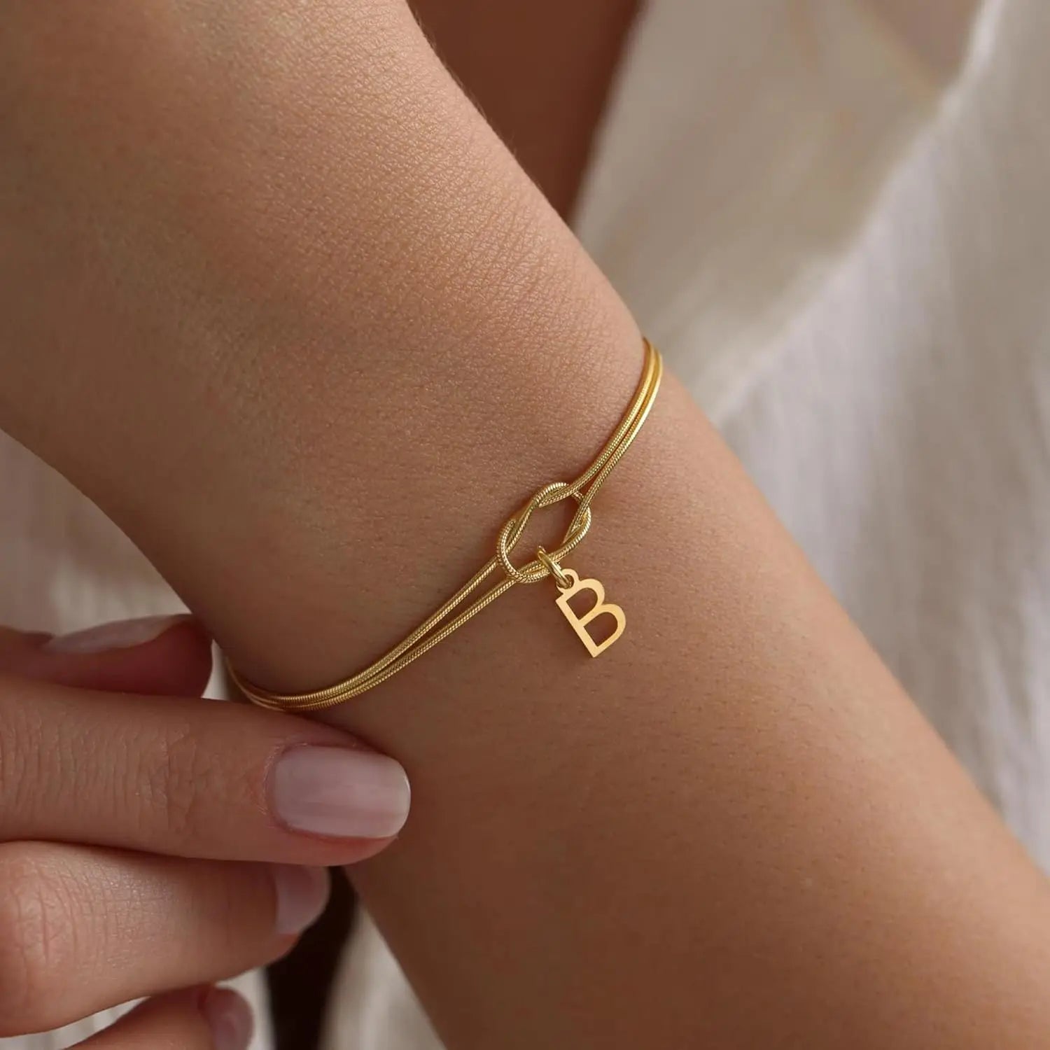 Bracelet initiale et noeud - lettre