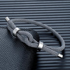 Bracelet moderne en corde tressée avec nœud gris 