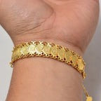 Women's bracelet with Arabic-inspired design