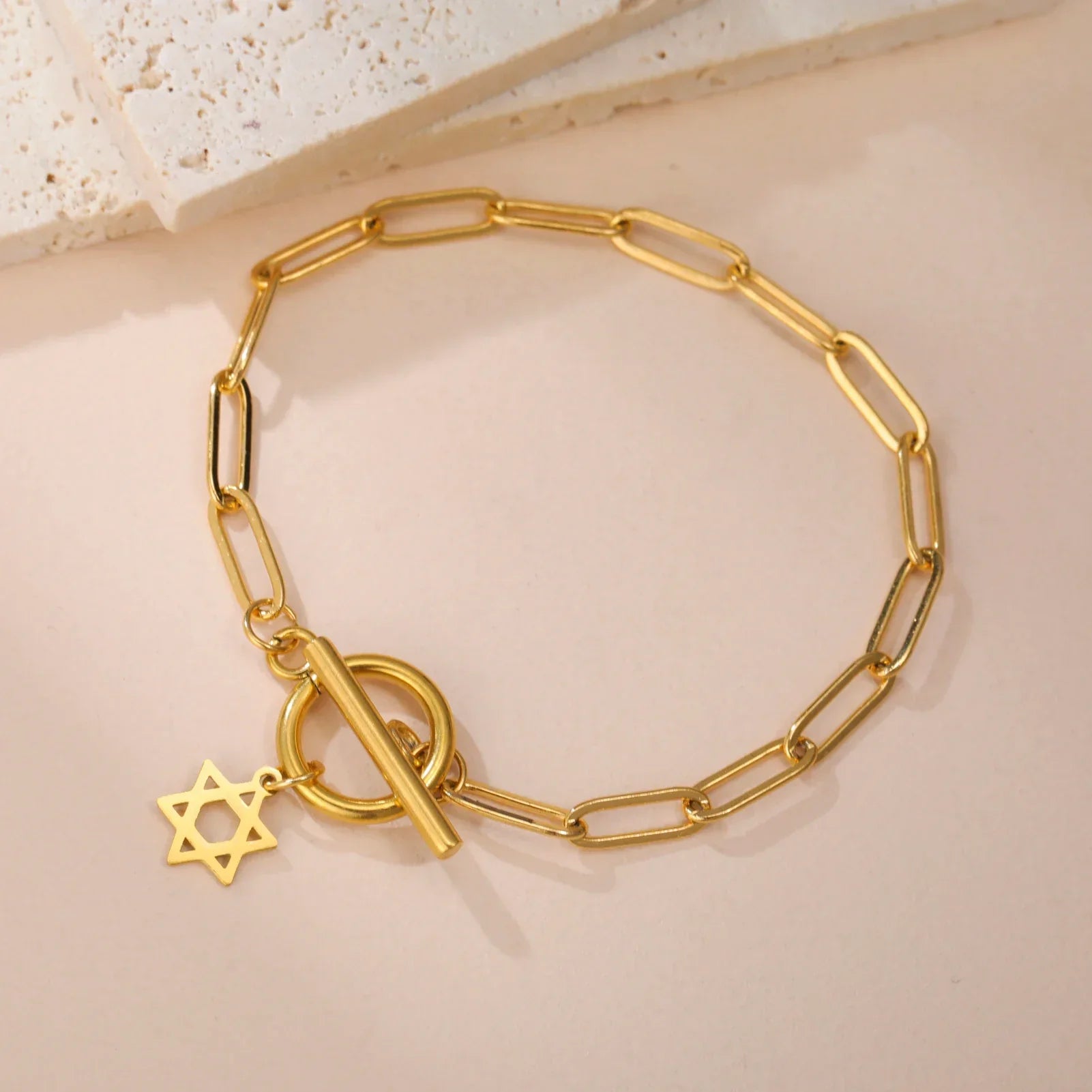 Bracelet pour femme avec pendentif de l'étoile de David symbole juif or