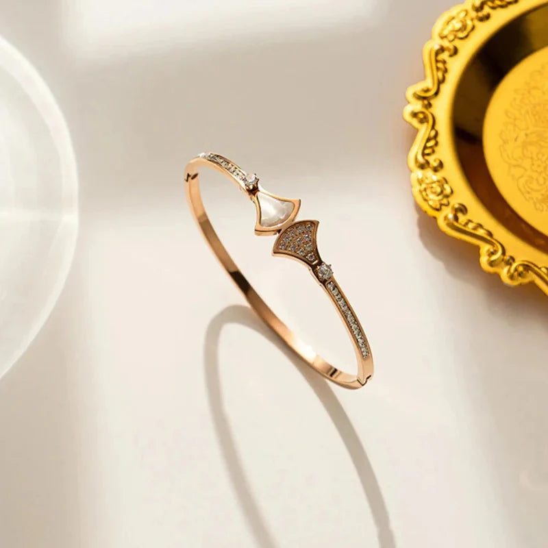 Ethnic Shell Bracelet Scallop Shell Rose Gold